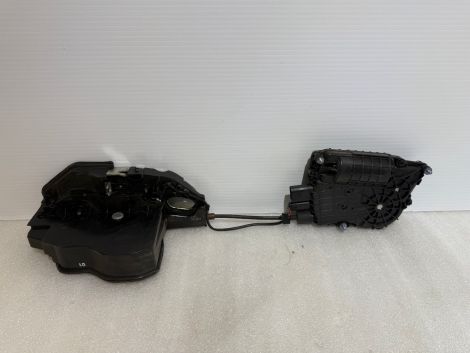 BMW F01 F02 F04 7 SERIES DOOR ACTUATOR REAR LEFT SOFT CLOSE LATCH PASSENGER SIDE 7185687 B76 *602