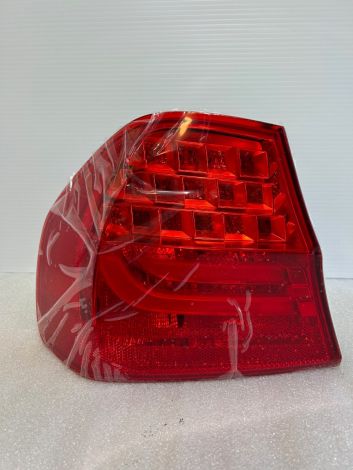 BMW 3 SERIES E90 LCI REAR TAIL LIGHT REAR LAMP SIDE PANEL LEFT NEW GENUINE 7289425 #271