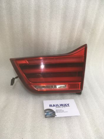 BMW 4 SERIES LCI REAR INNER TAILGATE LIGHT RIGHT SIDE BOOT LIGHT F32 F33 F36 7426052 B504