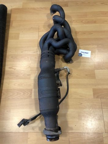BMW 2005 E60 M5 EXHAUST MANIFOLD WITH CATALYTIC CONVERTER LEFT S85 7836403 *325