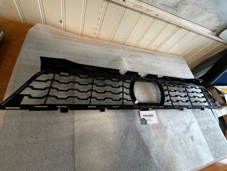 NEW GENUINE BMW 7 SERIES 15-19 G11 G12 GRILLE AIR INLET MIDDLE M - FRR 8075370 S7