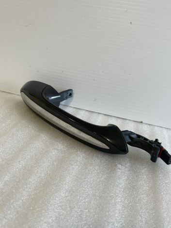 BMW 6 SERIES G32 DOOR HANDLE OUTER RIGHT SOPHISTO GRAU G30 5 SERIES 8492204 51218492204  *507 B277