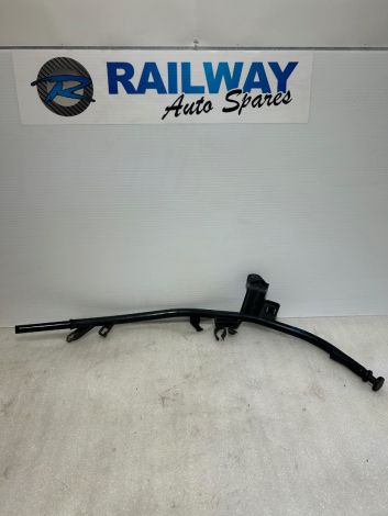 BMW X5 E70 2007-2013 3.0 DIESEL OIL DIPSTICK GUIDE TUBE M57N2 X5 X6 E70 E71 11437800688 7800688 B438 *565