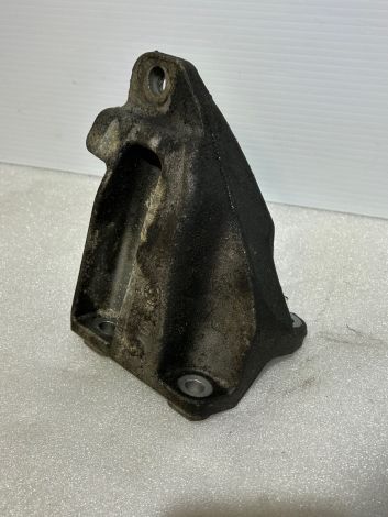 BMW 1 3 SERIES N13 ENGINE SUPPORT BRACKET RIGHT N13 ENGINE F20 F30 6788608 S15B2 *550