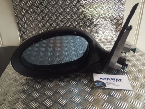 GENUINE BMW PASSENGER SIDE WING MIRROR DOOR MIRROR NO COVER E87 7189852 Y29 *168
