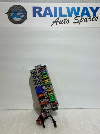 BMW 5 6 7 SERIES POWER DISTRIBUTION BOX FRONT RIGHT G30 G31 G32 G11 G12 9350313 *507, B263