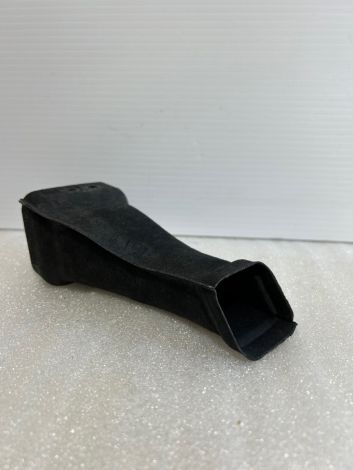 BMW F01 F02 F03 F04 AIR DUCT REAR COMPARTMENT UPPER RIGHT 7 SERIES 9177828 64229177828 B117 *602