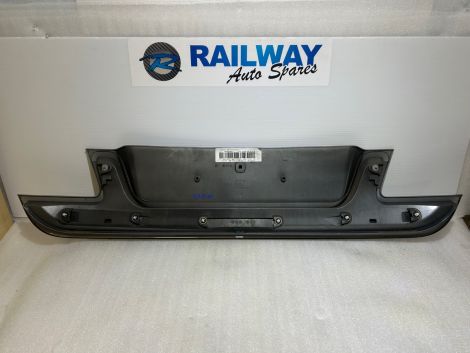 BMW 7 SERIES REAR TAILGATE TRIM COVER PANEL SPACE GREY A52 F01 F02 F03 F04 7205728 7186530 S7C *602