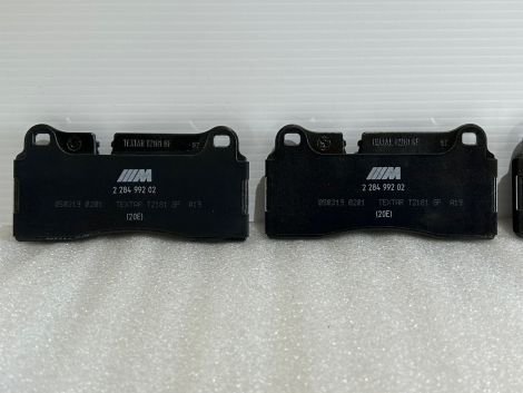 GENUINE BMW F82 F83 M4 F80 M3 CARBON CERAMIC REAR BRAKE PADS M3 M4 2284990 2284992 B343