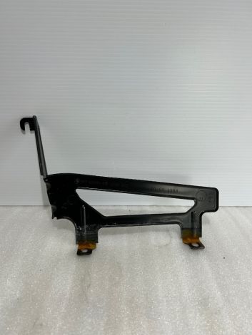 BMW 7 SERIES Holder Bracket Control Unit Top Rear Side View F01 F02 F03 9153137 65159153137 B139 *602