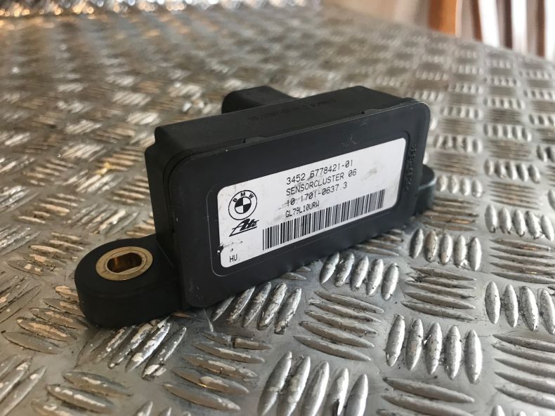 OEM BMW 2009 1 SERIES E81 116D YAW SPEED SENSOR 6778421 B167 OEM BMW 2009 1 SERIES E81 116D YAW SPEED SENSOR 6778421 B167