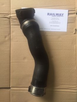 BMW 5 SERIES E60 2007-2010 520d BOOST PIPE N47 TURBO TO INTERCOOLER PIPE 7803747 B169 *504