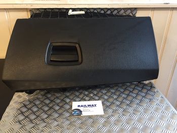 OEM BMW 2011 5 SERIES F10 520D GLOVE BOX GLOVEBOX SCHWARZ F10 9205981 *293