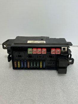 BMW 2005 MINI ONE FUSE BOX POWER DISTRIBUTION FRONT 6906604 B420 *571