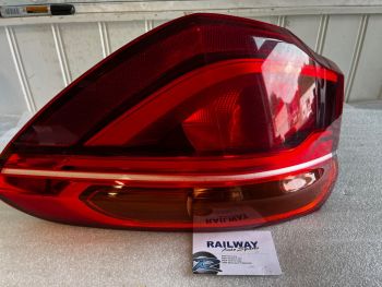 BMW F48 15-19 X1 RIGHT SIDE TAILLIGHT REAR RIGHT LIGHT CLUSTER SIDE PANEL 63217488542 #254 *478