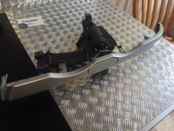 OEM BMW E46 98-01 3 SERIES SALOON ESTATE N/S HEADLIGHT WASHER & HEADLIGHT TRIM 8227643 1307030115 B144