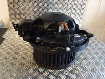 OEM BMW 2014 3 SERIES F30 330D HEATER BLOWER MOTOR FAN MOTOR 9319919 S5 *370