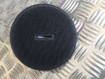 NEW BMW 1 3 5 SERIES E60 E61 E81 E87 E90 E91 VELCRO FLOOR MAT FASTENER NEVER FITTED 9171368 B221