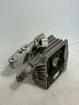 BMW F55 F56 F57 F45 F46 B47 Engine Suspension Mount Holder Diesel 1 2 SERIES MINI 6875632 S16A1 *621