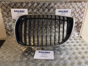 BMW 1 Series E81 E87 E87N LCI Front Left Bumper Grill Trim Kidney Grille O/S Chrom 7128613 B338
