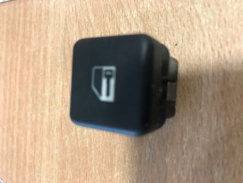 OEM BMW 2002 5 SERIES E39 540i CENTRAL LOCKING SWITCH LOCKING BUTTON E39 8360823 B342 *309