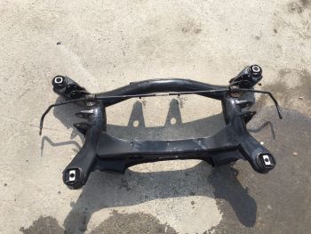 BMW F34 F22 F30 10-18 2 4 3 SERIES REAR AXLE CARRIER REAR SUBFRAME DIFF CARRIER 33316792506 #3 *282