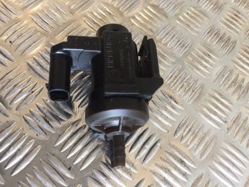 BMW F30 F10 F20 ELECTRIC VALVE VACUUM BOOST VALVE SOLENOID B47 2.0d 8570591 B349